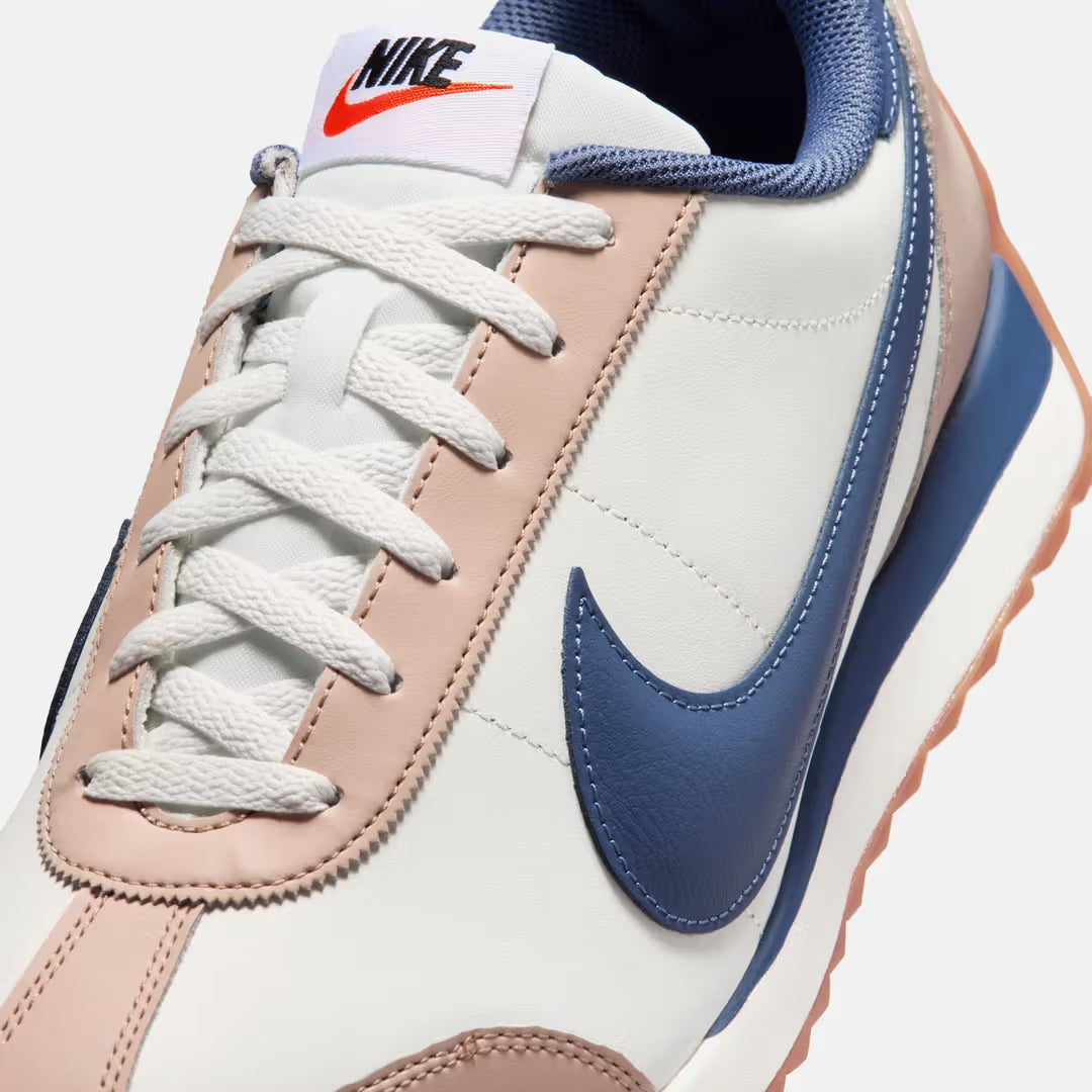 Walk & Walk™ Classic Retro Comfort Sneakers – Cream, Beige & Navy